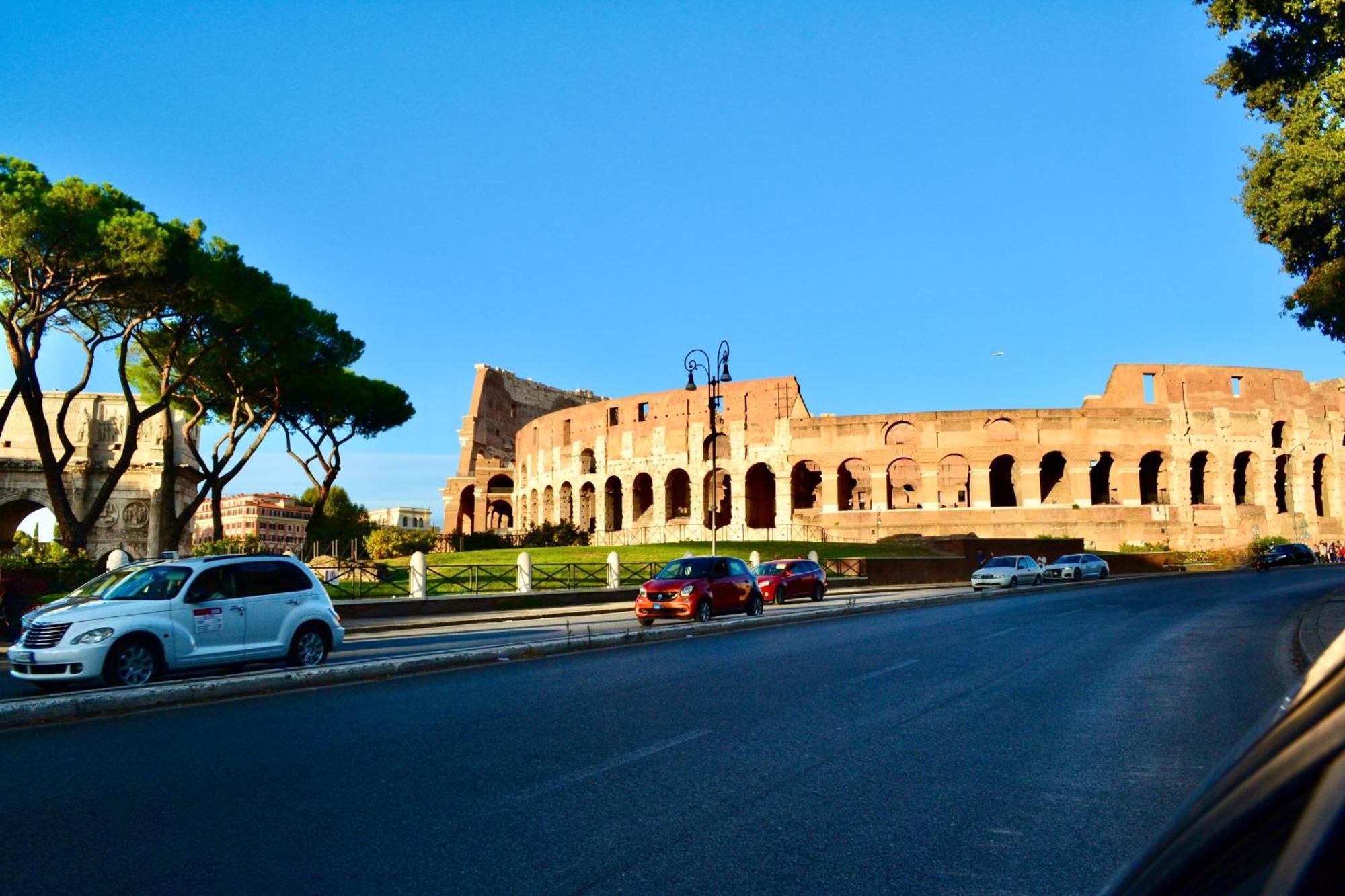 Apartament Roma Colosseo Zewnętrze zdjęcie